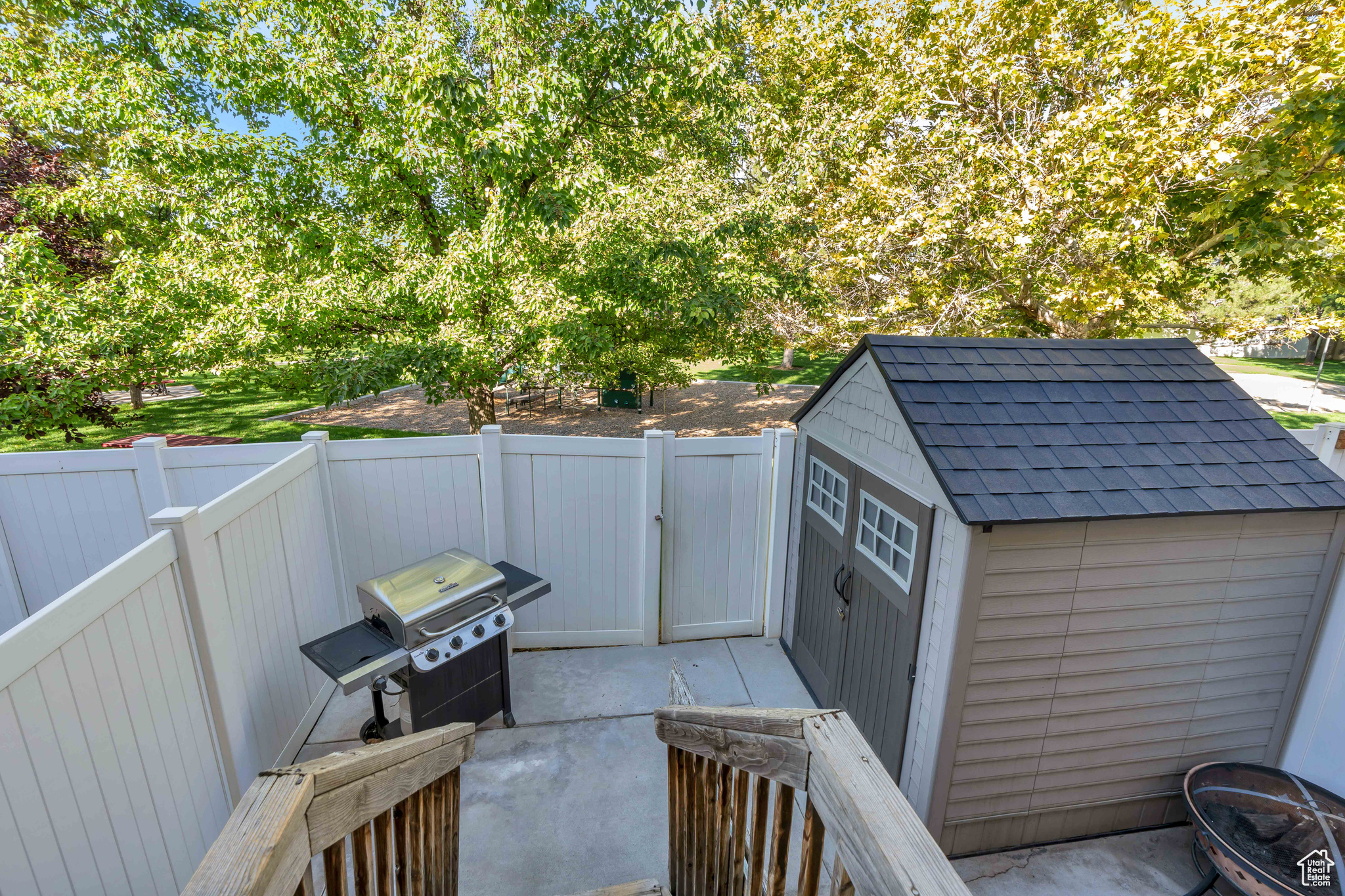 Spanish Fork, Utah 84660, United States, 3 Bedrooms Bedrooms, ,3 BathroomsBathrooms,Residential,Pending,42441