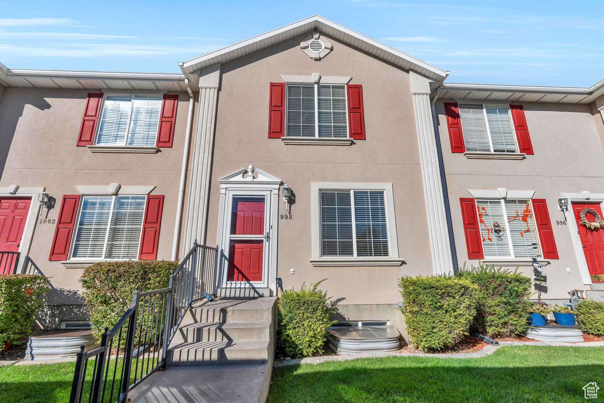 Spanish Fork, Utah 84660, United States, 3 Bedrooms Bedrooms, ,3 BathroomsBathrooms,Residential,Pending,42441