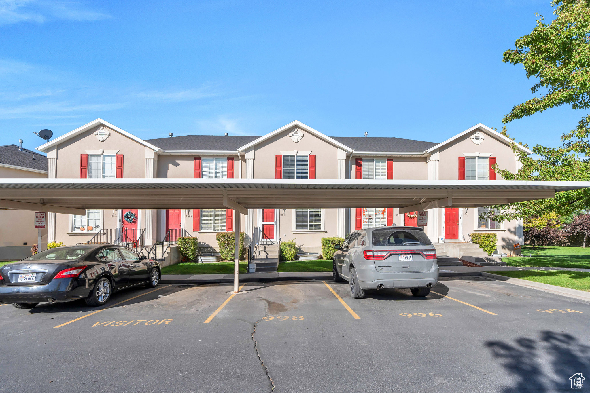 Spanish Fork, Utah 84660, United States, 3 Bedrooms Bedrooms, ,3 BathroomsBathrooms,Residential,Pending,42441