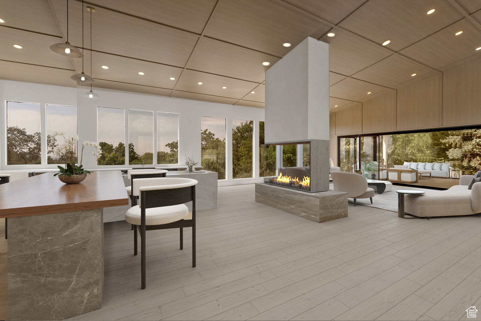 INDIAN HILLS - Residential