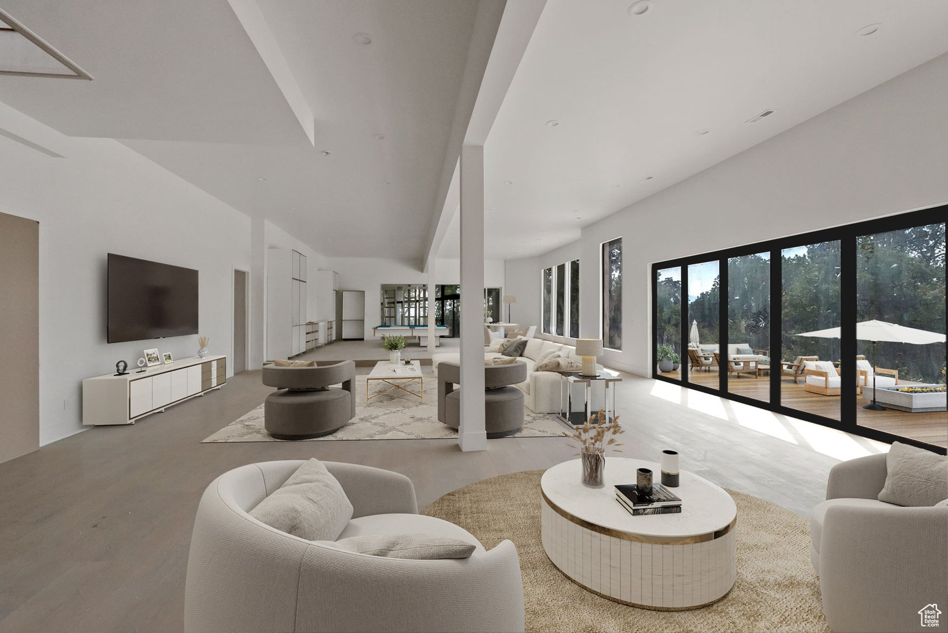 INDIAN HILLS - Residential