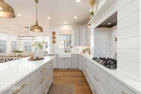 Tiny photo for 342 W CLARK CIR, Farmington, UT 84025 (MLS # 2128821)