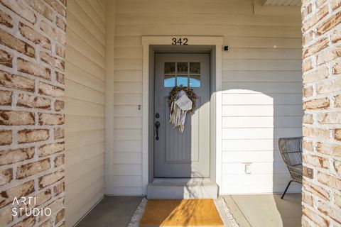 Tiny photo for 342 W CLARK CIR, Farmington, UT 84025 (MLS # 2128821)
