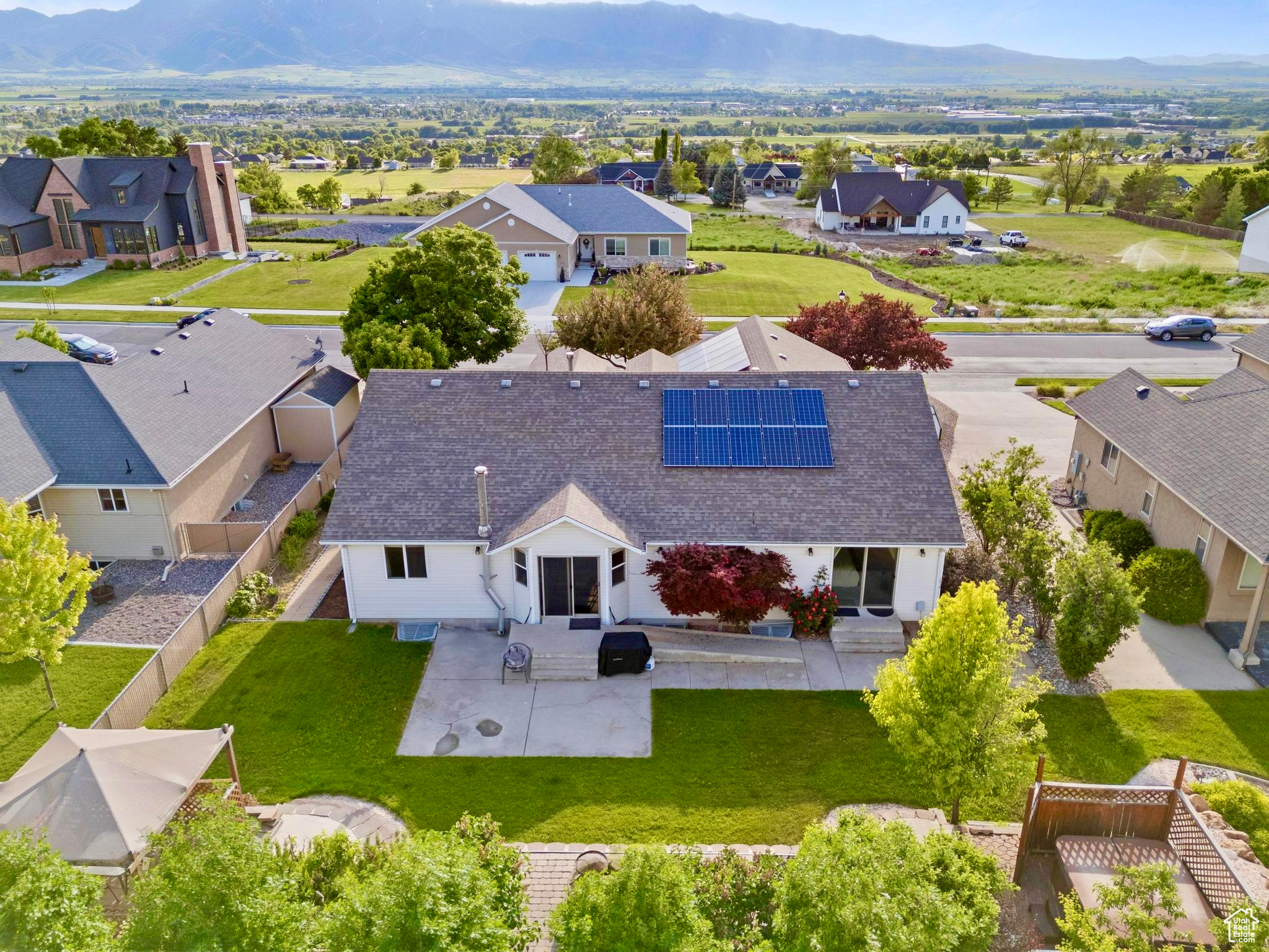 ORCHARD HILLS - Residential