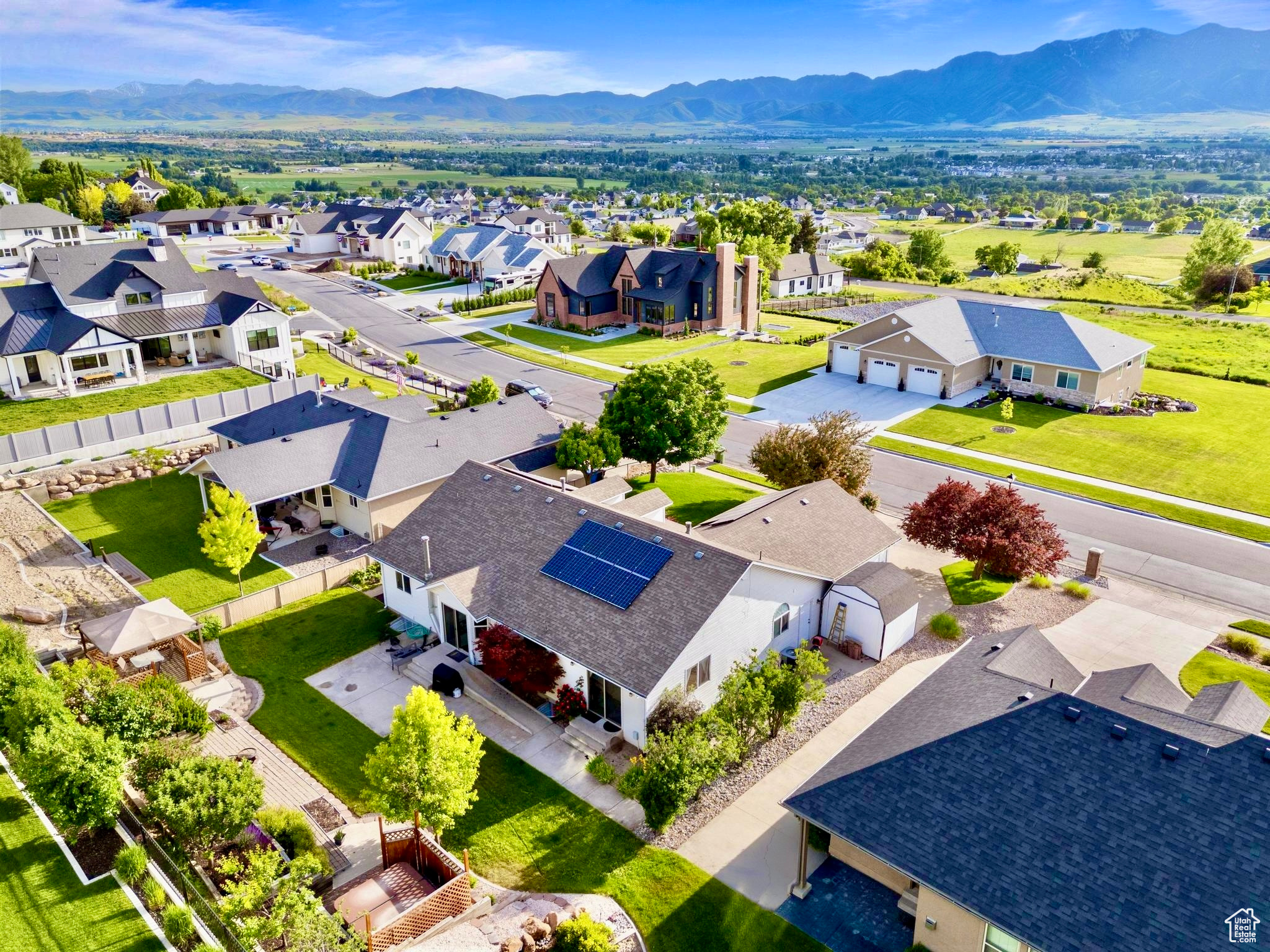 ORCHARD HILLS - Residential