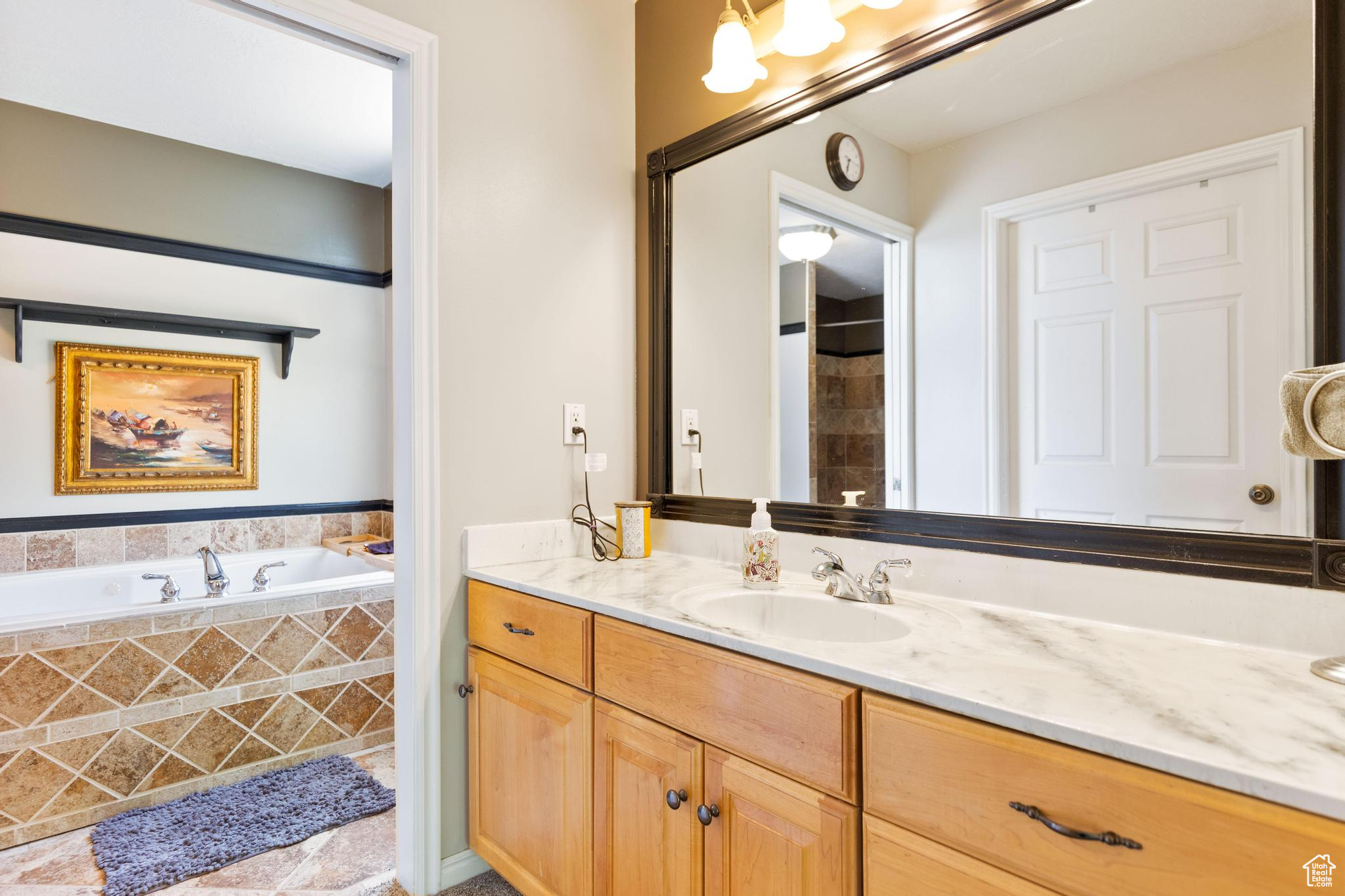 ORCHARD HILLS - Residential
