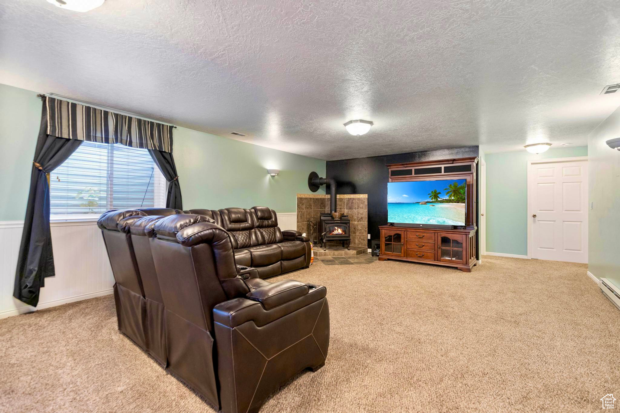 ORCHARD HILLS - Residential