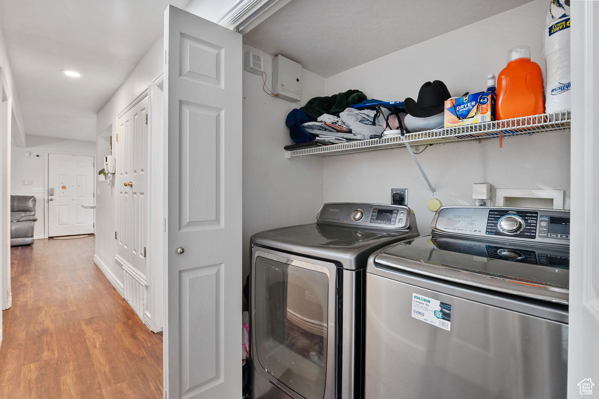 FRANKLIN PARK CONDO - Residential