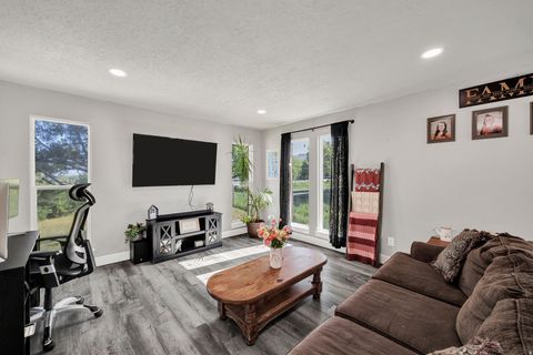 Tiny photo for 51 W 100 N, Richmond, UT 84333 (MLS # 2158653)