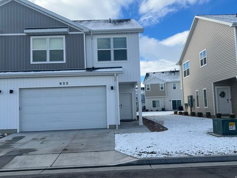 Photo of 933 N 960 W, Tremonton, UT 84337 (MLS # 2130173)