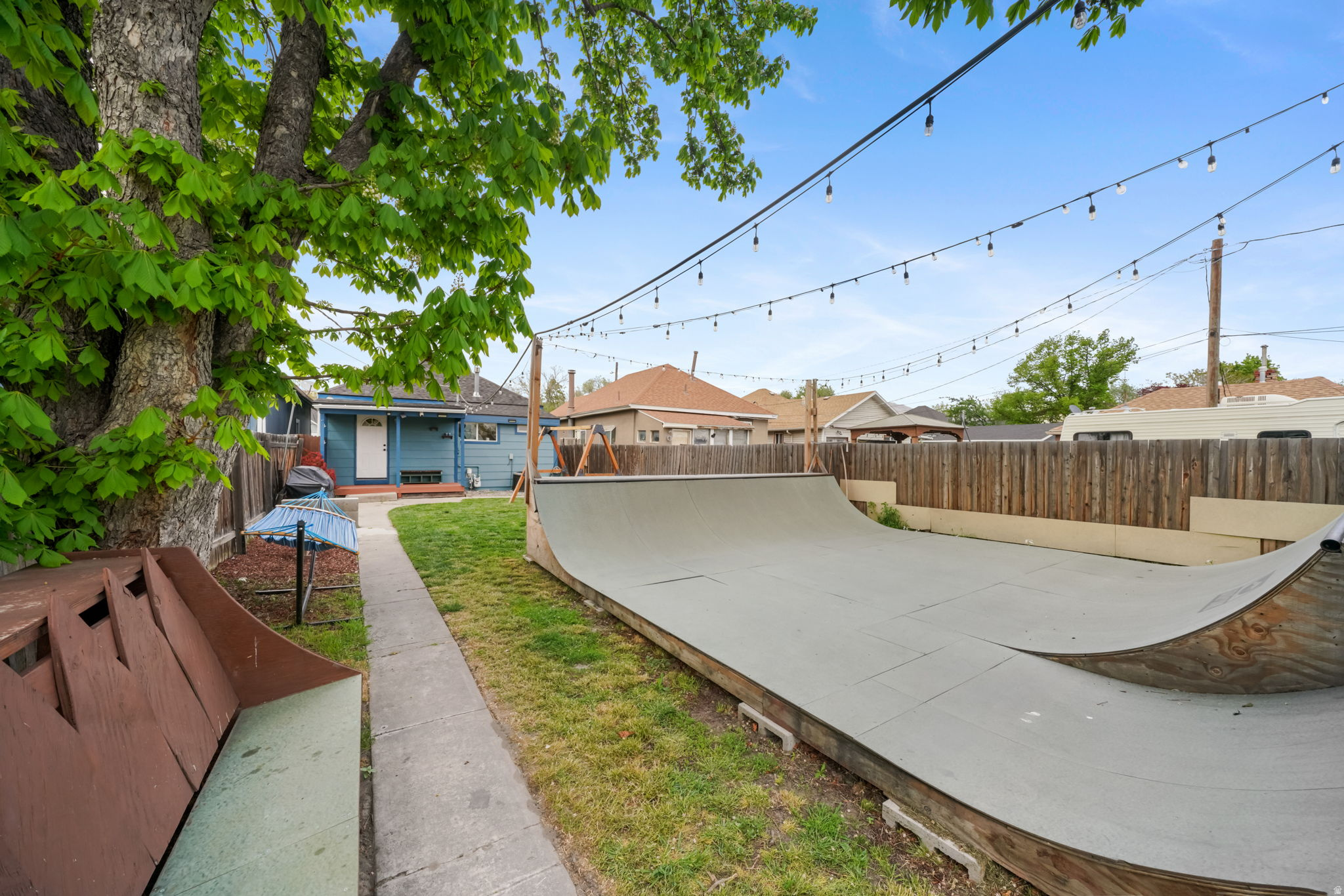 DULL BROS - Residential