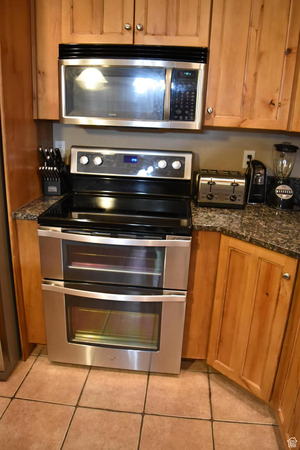 HARBOR VILLAGE - Residential