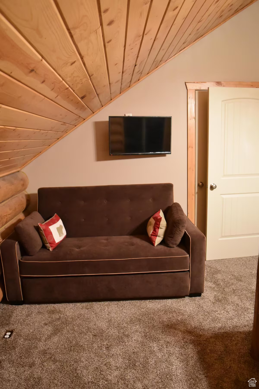 HARBOR VILLAGE - Residential