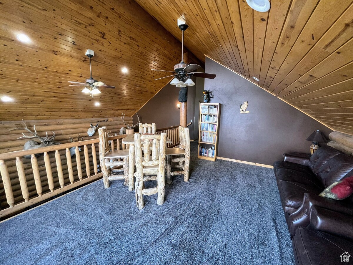 HARBOR VILLAGE - Residential