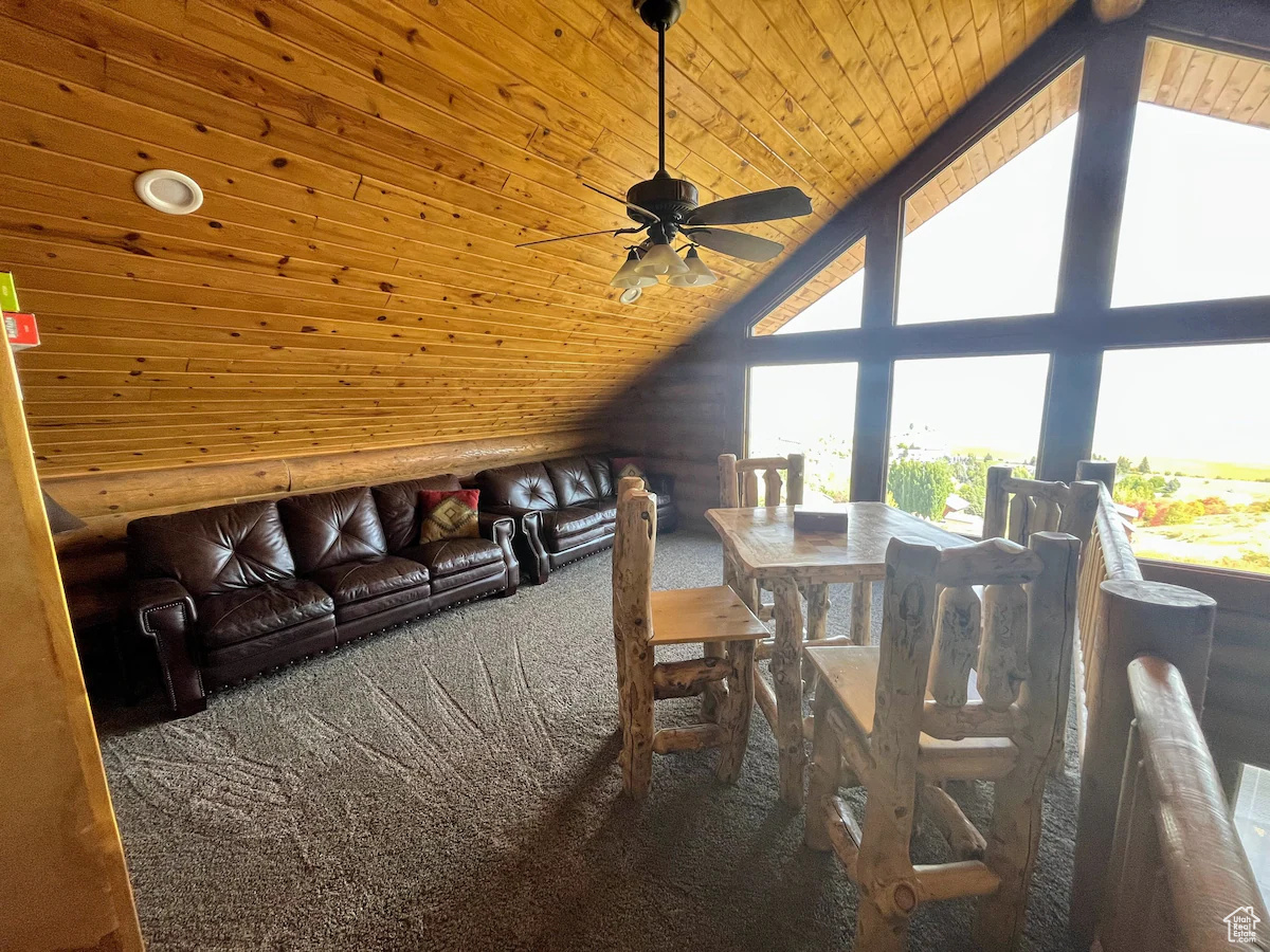 HARBOR VILLAGE - Residential