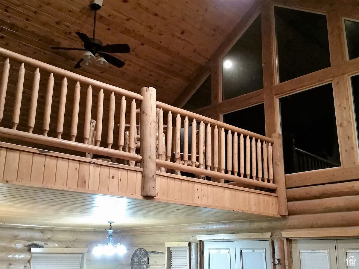 HARBOR VILLAGE - Residential