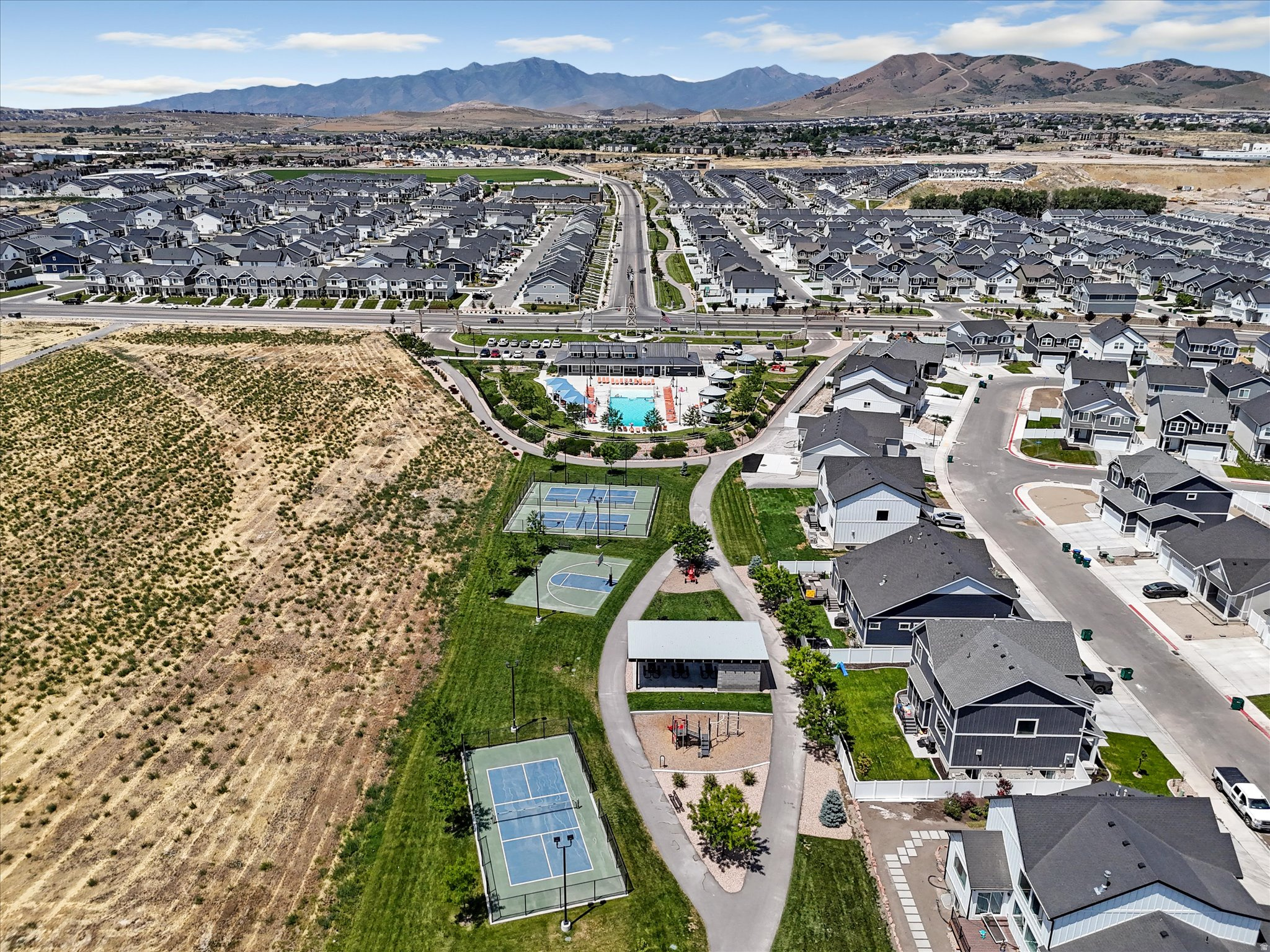 COLD SPRING RANCH - Residential