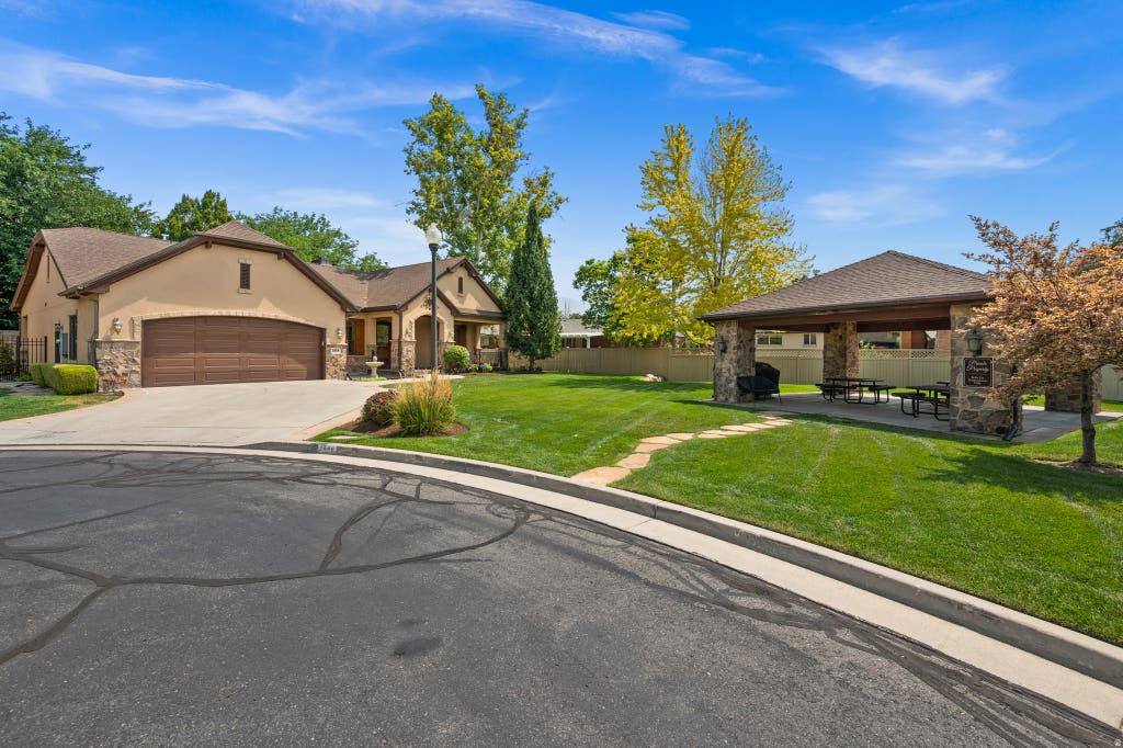 Photo of 1448 E BELLA VIE CT S, Murray, UT 84121 (MLS # 2177801)