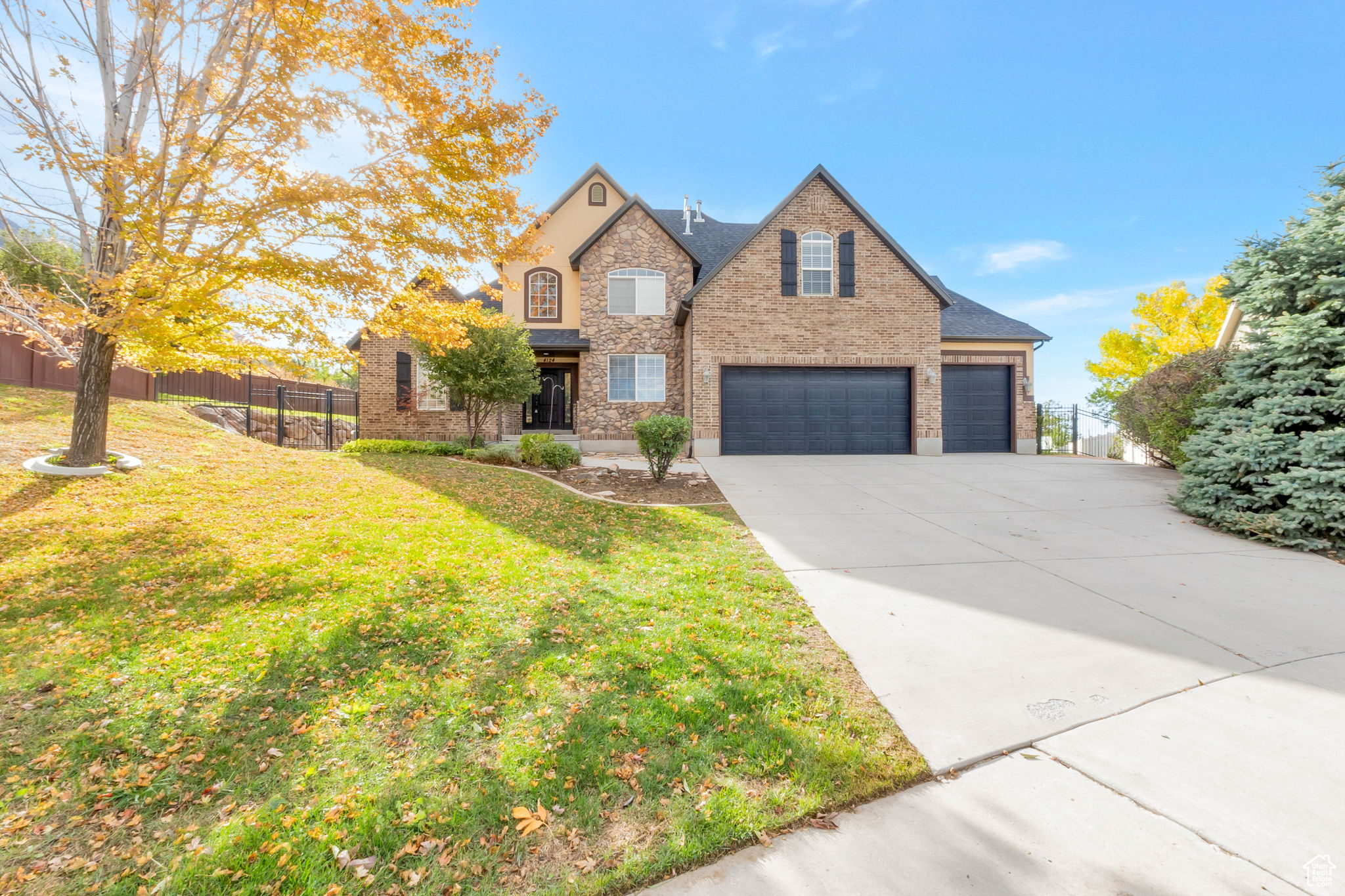 SHADY MEADOWS - Residential