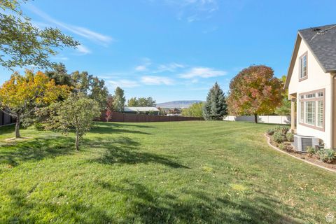 Tiny photo for 4124 N 810 W, Pleasant Grove, UT 84062 (MLS # 2117482)