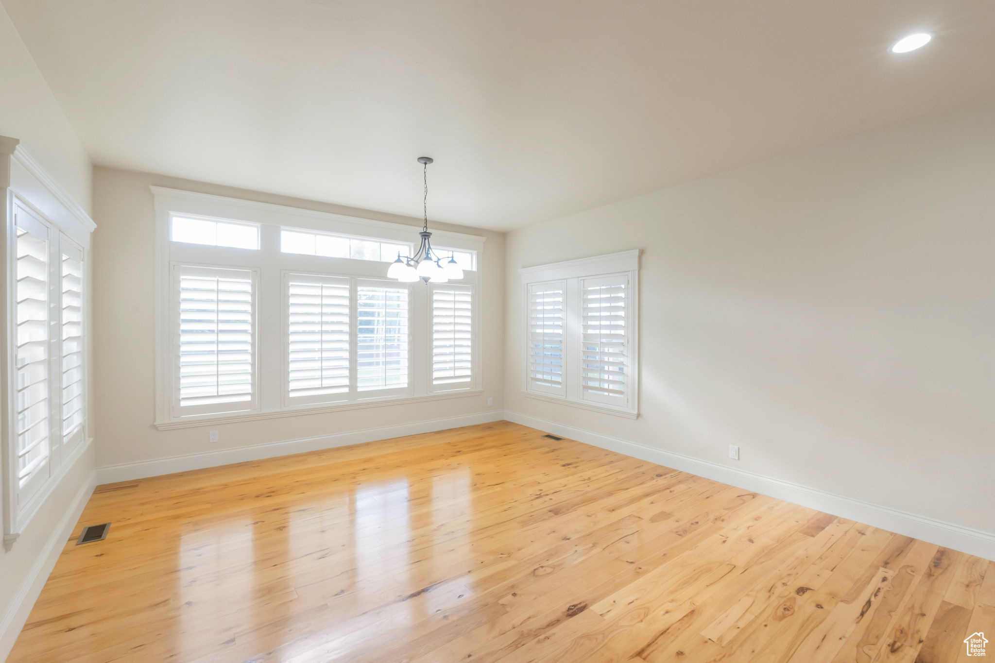 SHADY MEADOWS - Residential