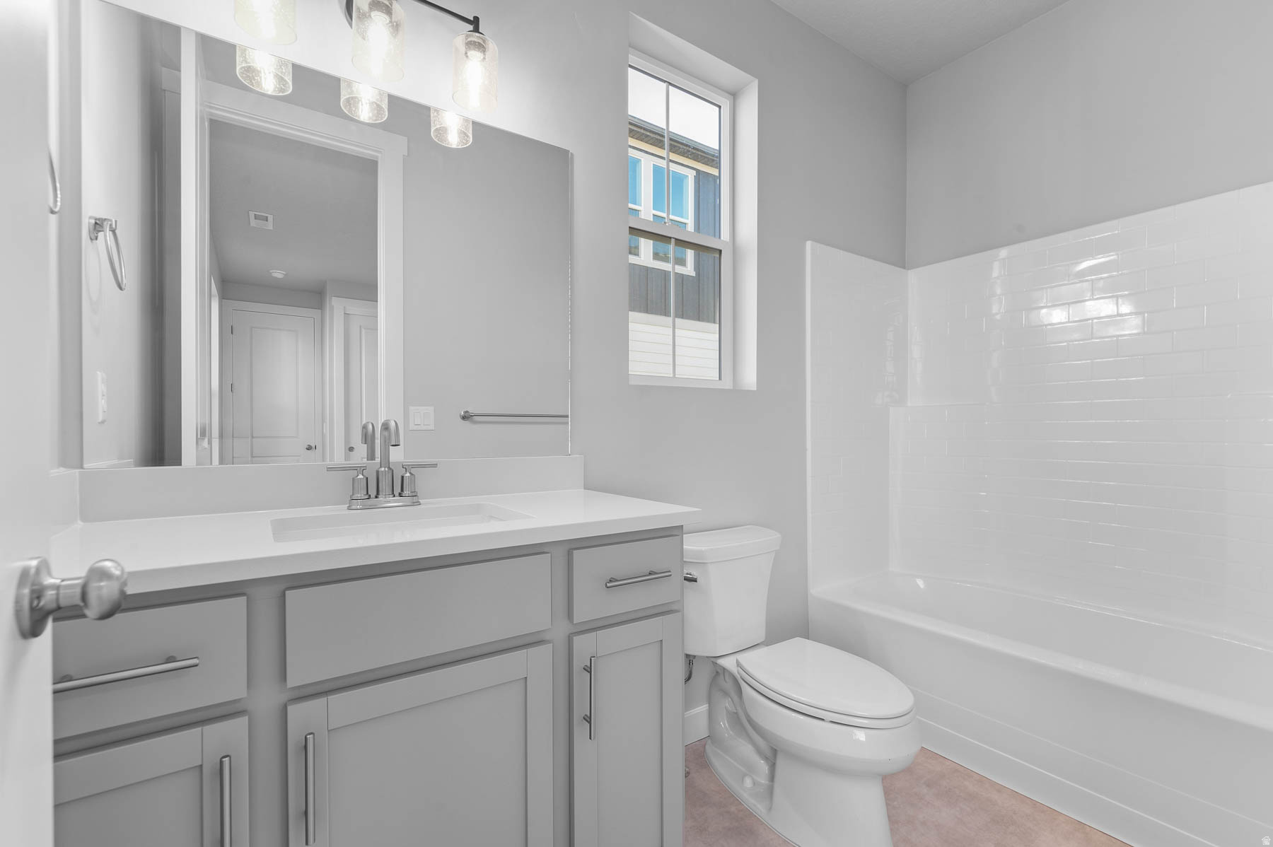 HOLBROOK E VILLAS 604 - Residential
