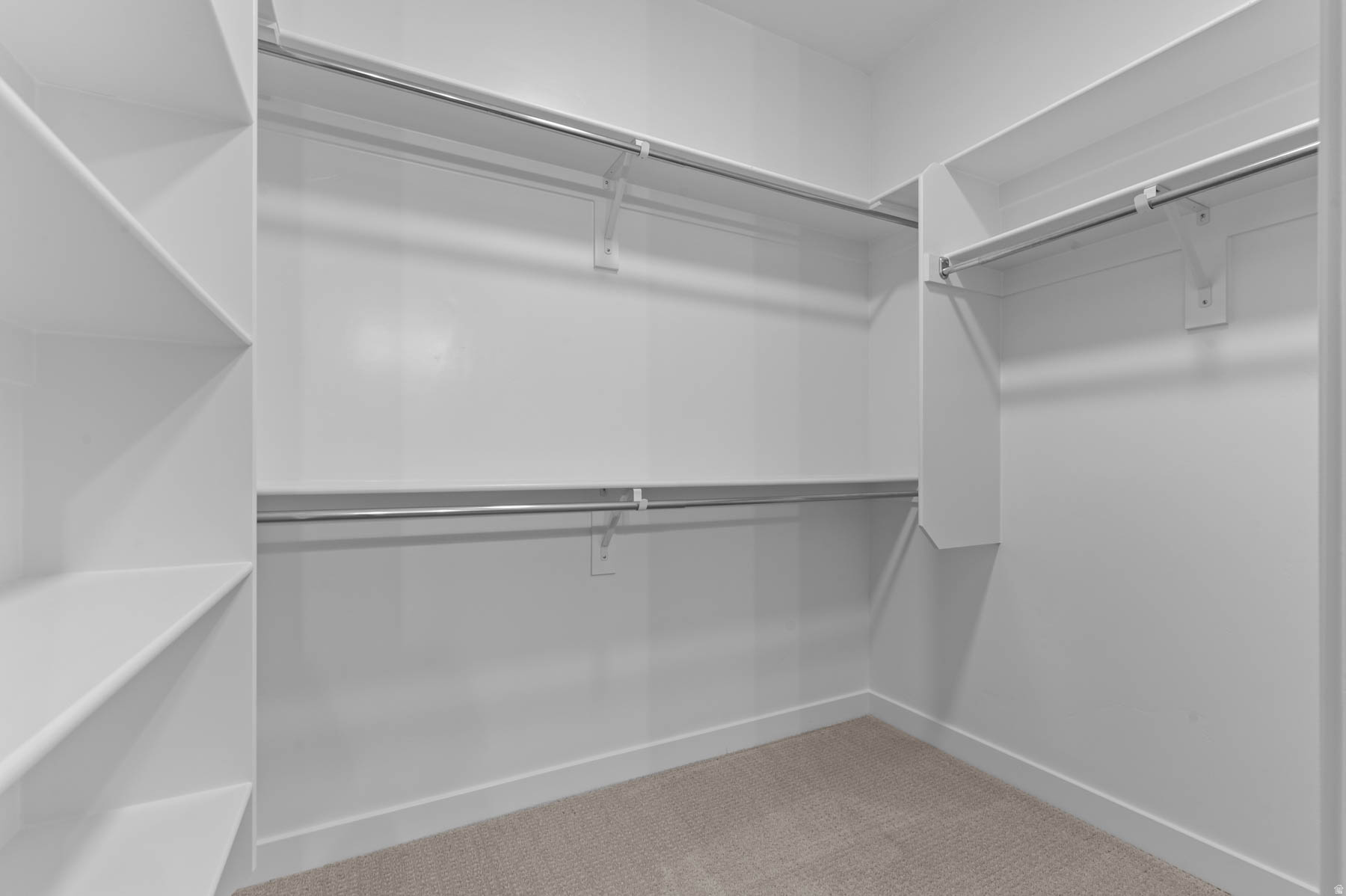 HOLBROOK E VILLAS 604 - Residential