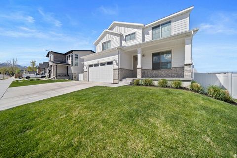 Homes For Sale - 743 N 690<br/> Tooele, UT 84074