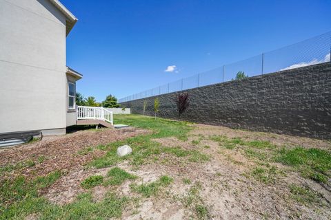 Tiny photo for 2230 N 2270 ST W, Lehi, UT 84043 (MLS # 2155078)