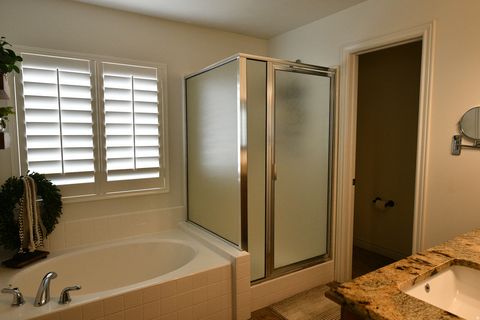 Tiny photo for 1830 W HEYWOOD DR, Kaysville, UT 84037 (MLS # 2140215)