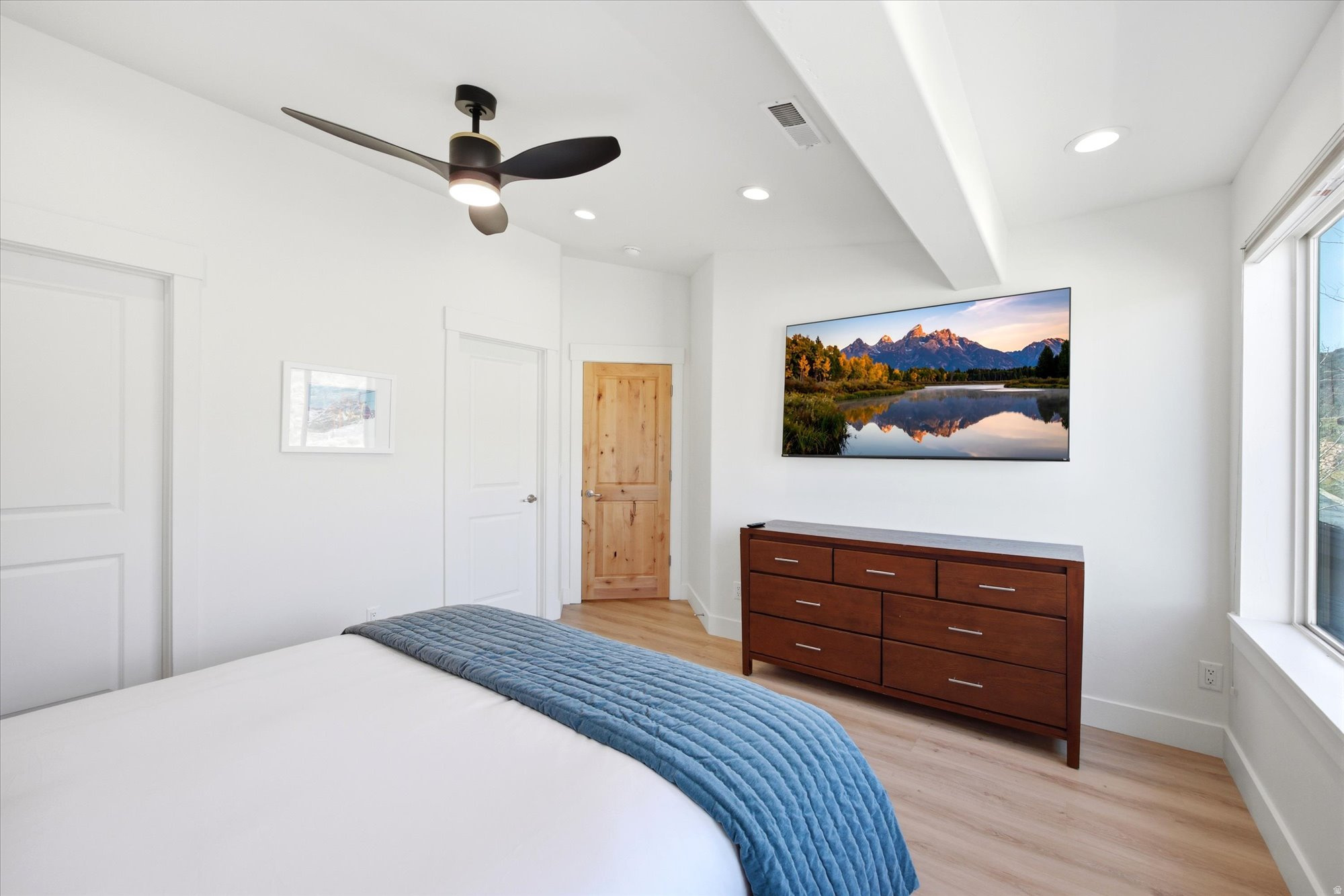 BEAR HOLLOW VILLAGE - Residential