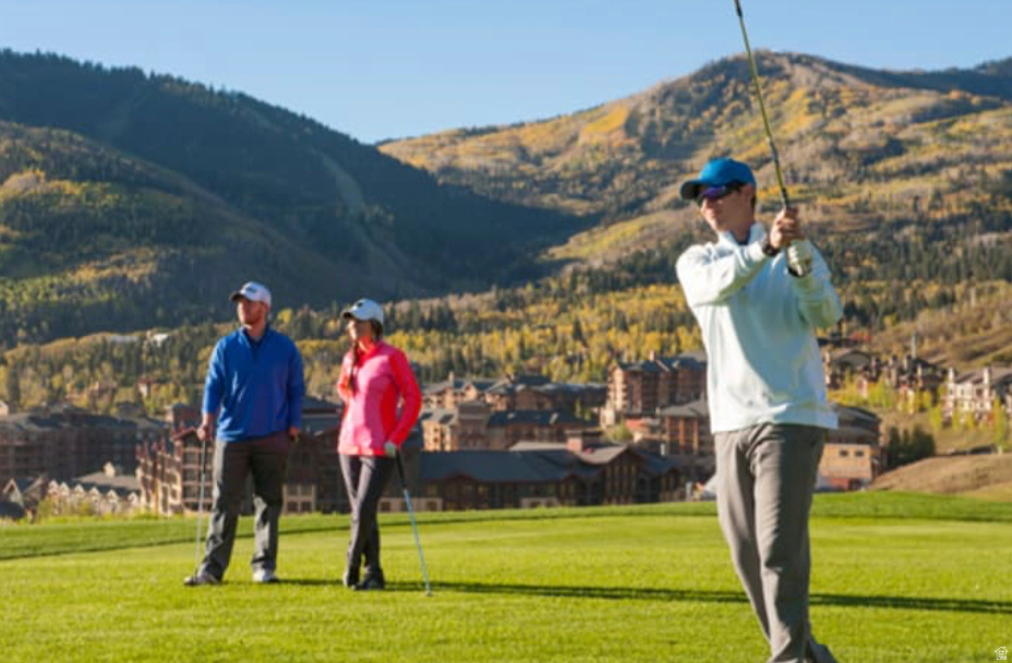 BEAR HOLLOW VILLAGE - Residential