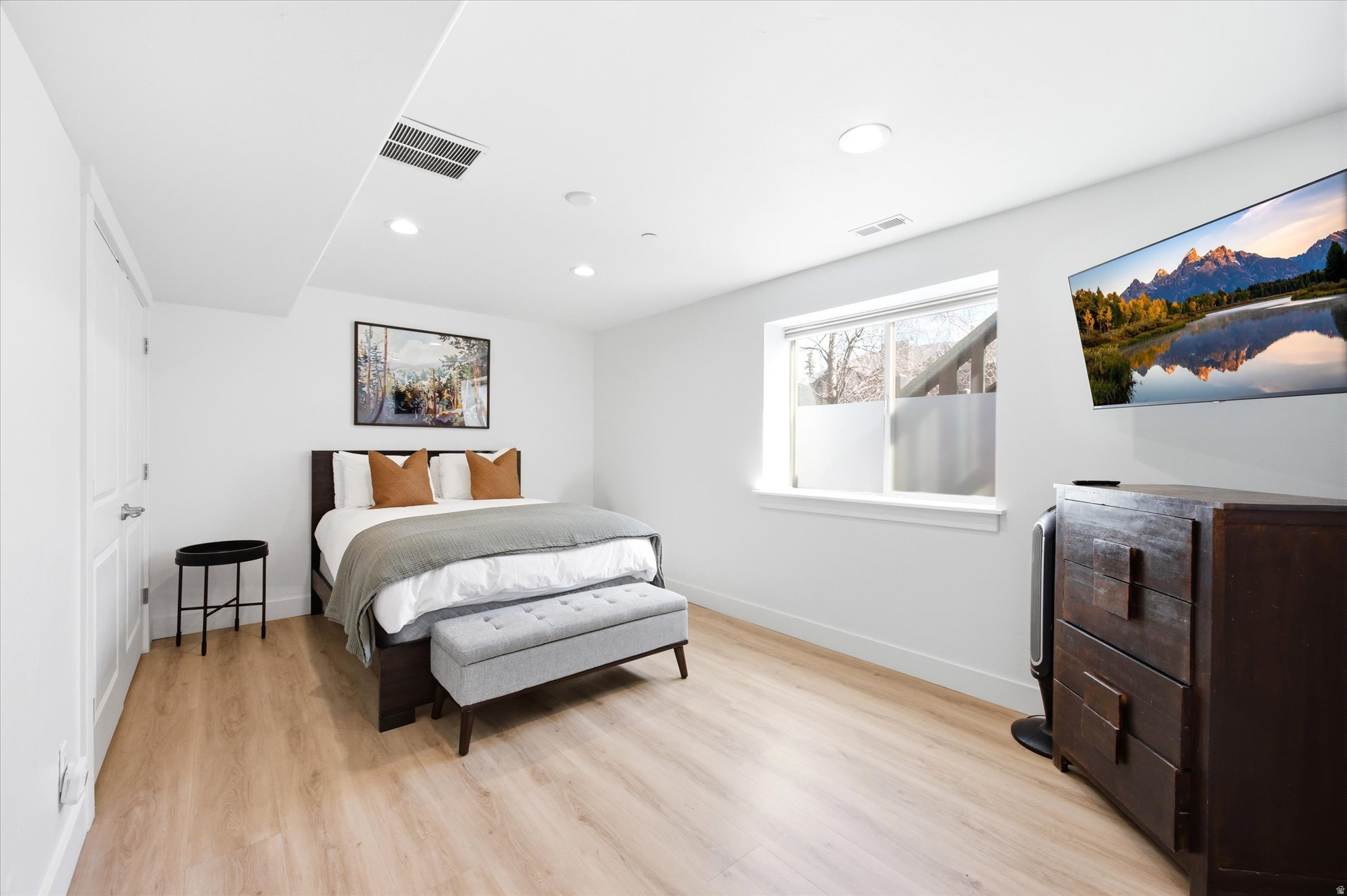 BEAR HOLLOW VILLAGE - Residential