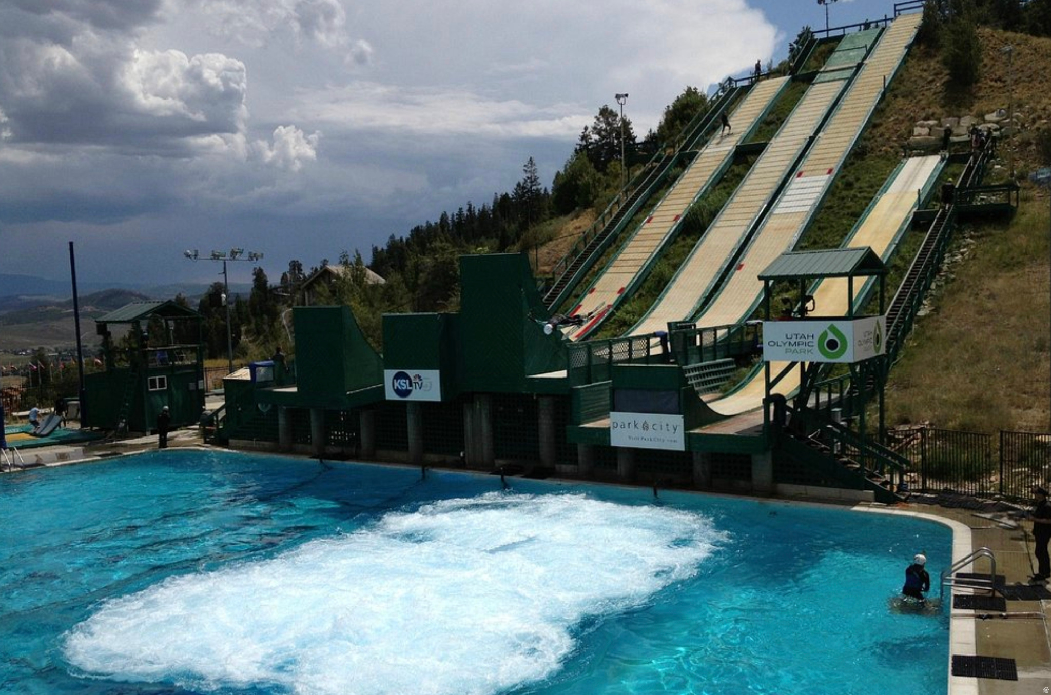 BEAR HOLLOW VILLAGE - Residential