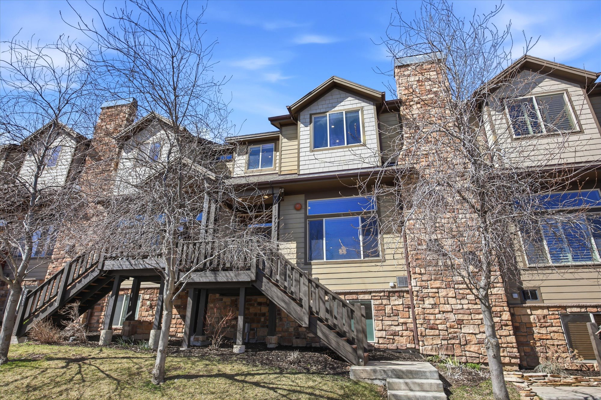 BEAR HOLLOW VILLAGE - Residential