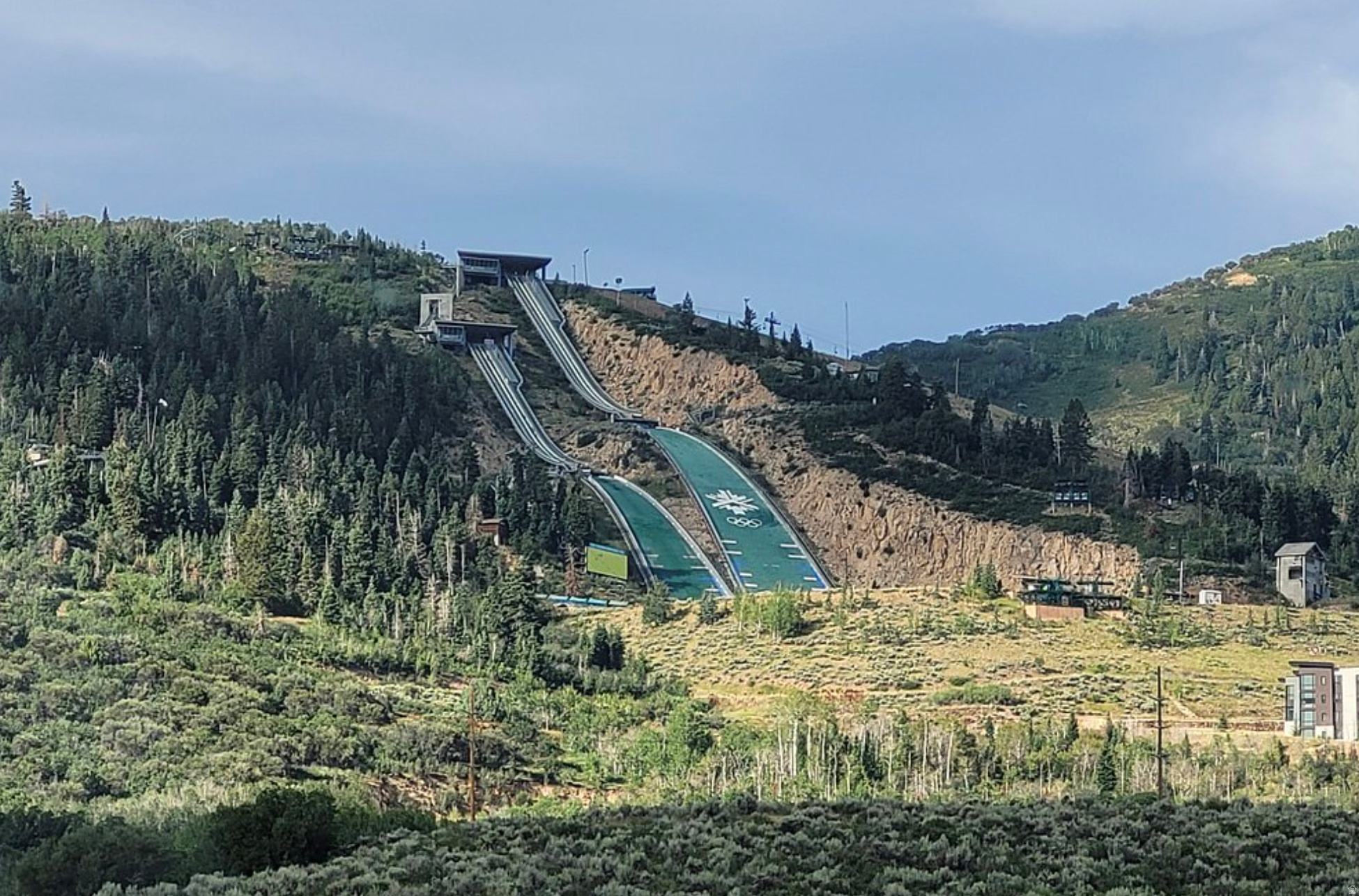 BEAR HOLLOW VILLAGE - Residential