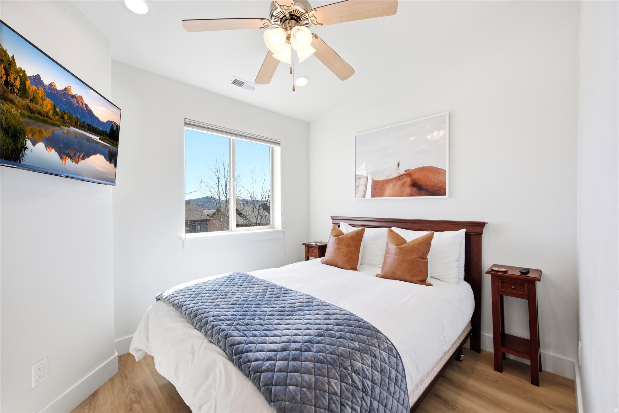 BEAR HOLLOW VILLAGE - Residential