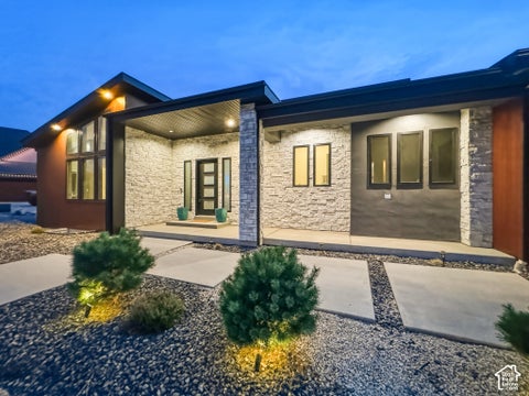 Tiny photo for 1766 VIEW CT, Fruit Heights, UT 84037 (MLS # 2189987)