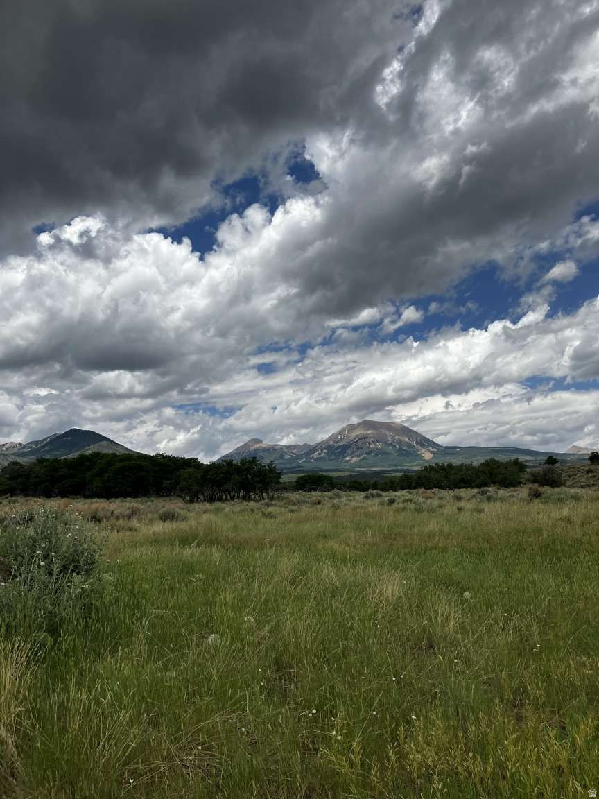 MOUNTAIN HOME SUBDIVISION - Residential