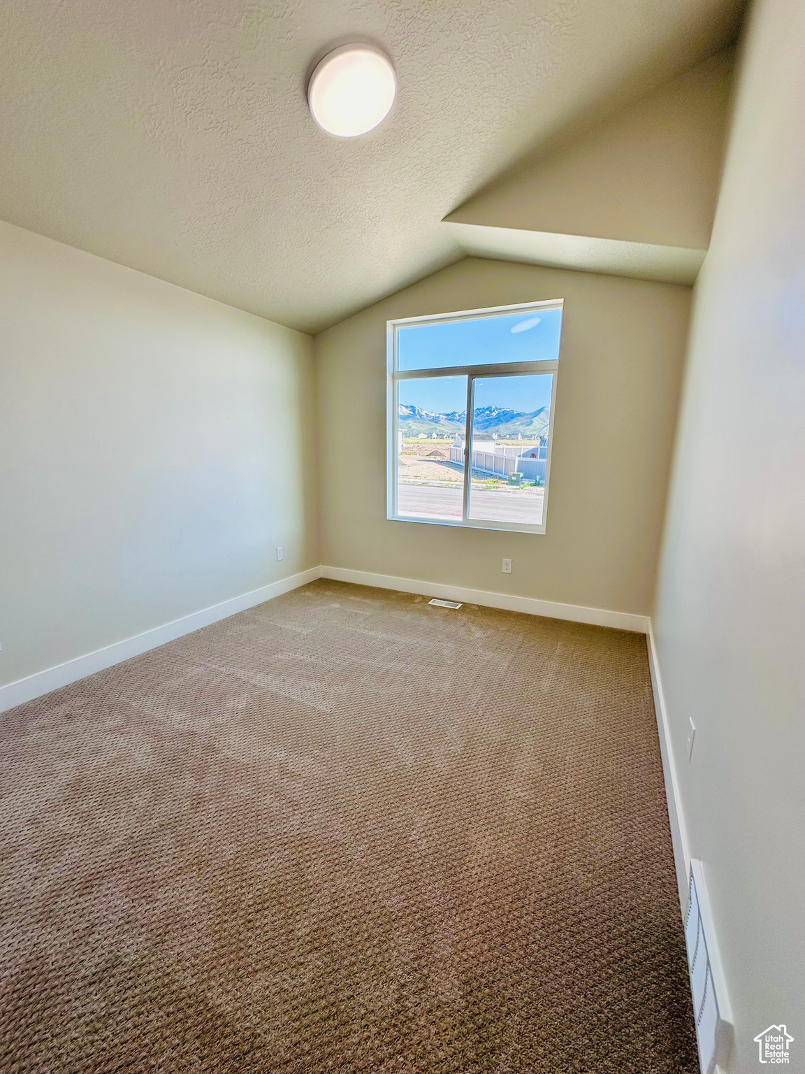 566 W 1860, Tooele, Utah image 21