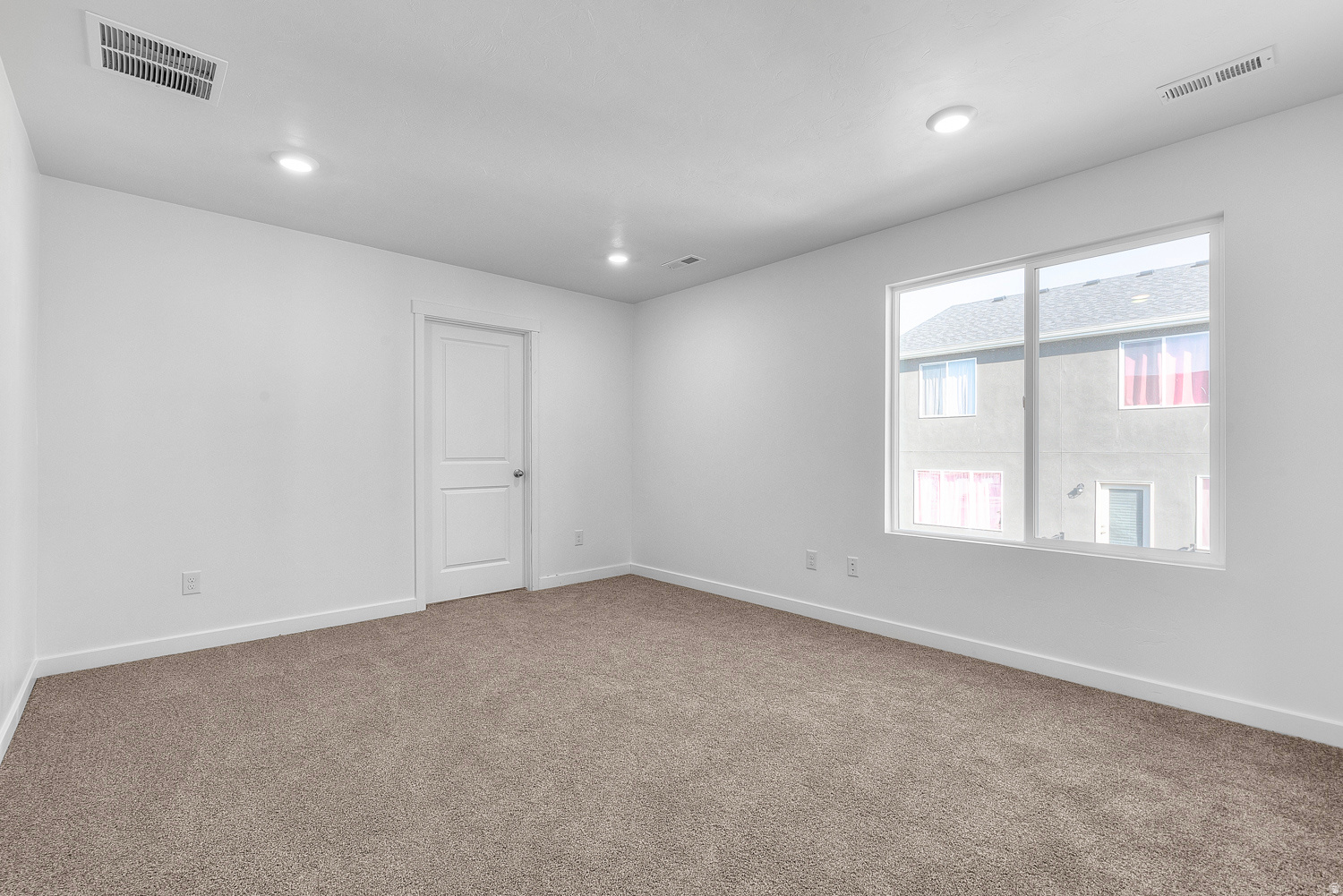 NIBLEY COACH - Residential