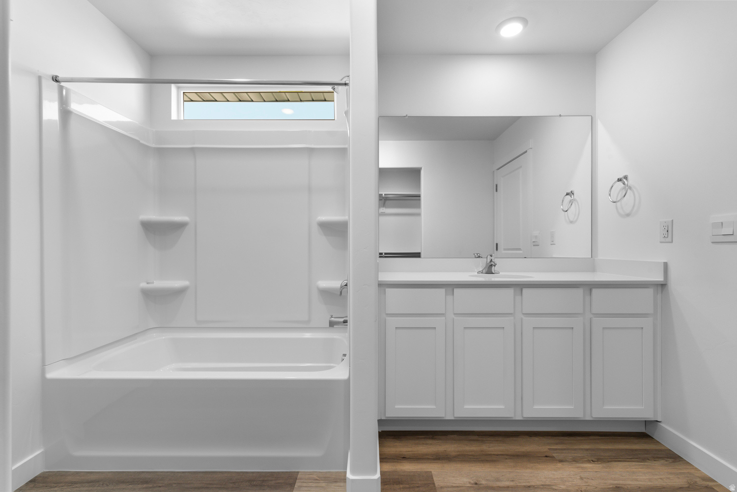 NIBLEY COACH - Residential