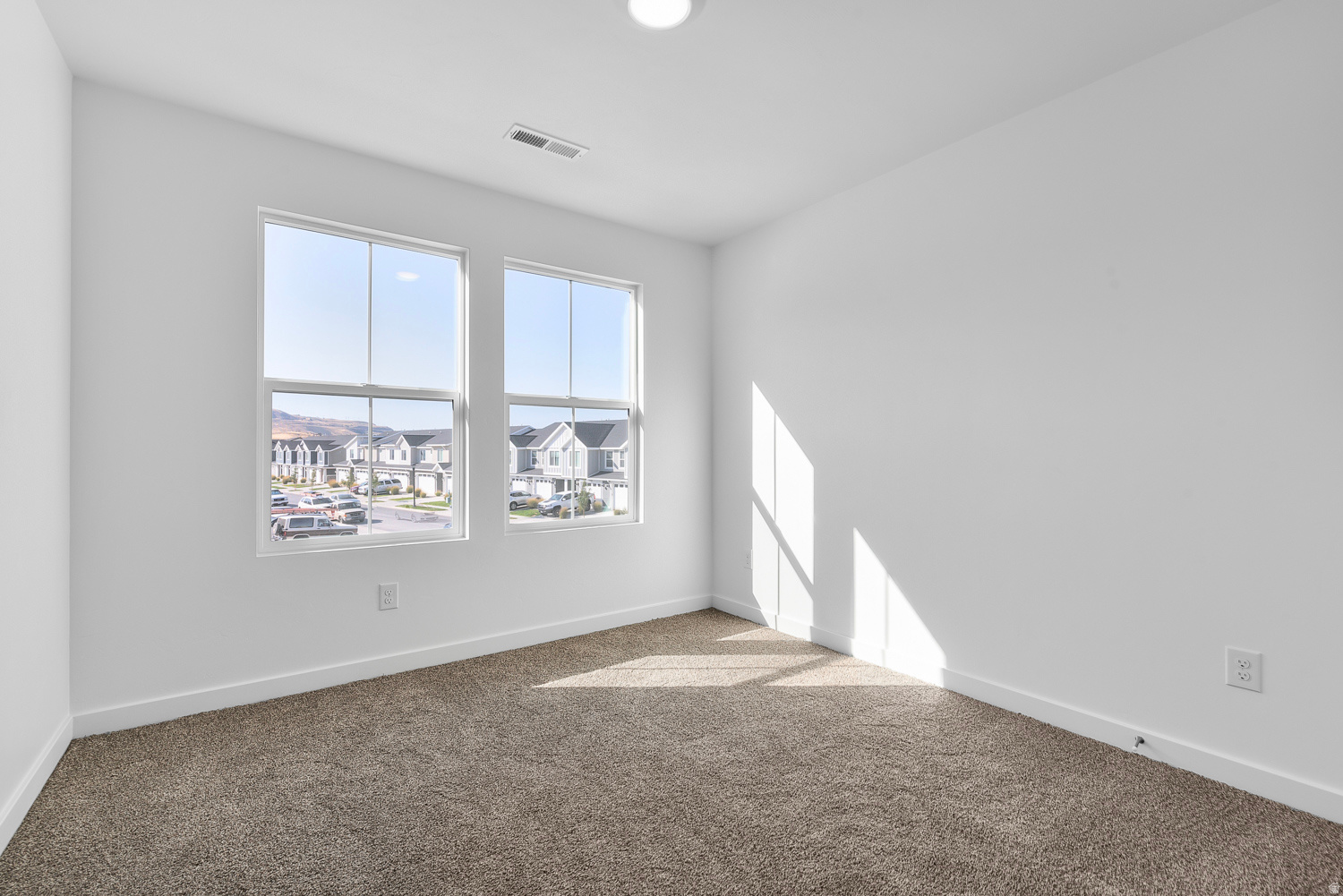 NIBLEY COACH - Residential