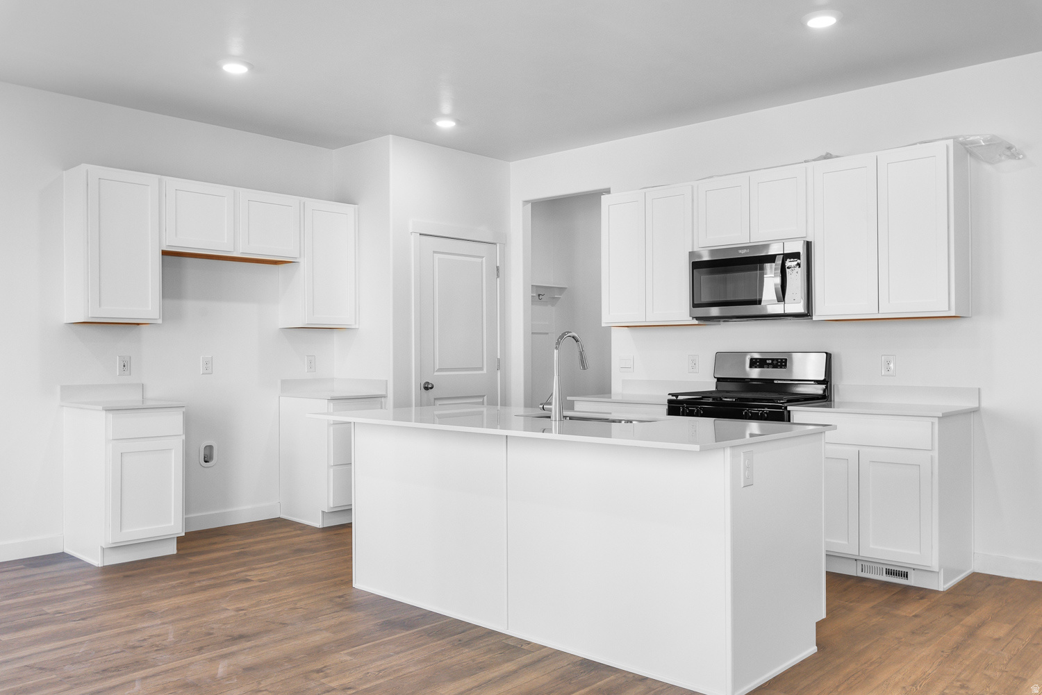 NIBLEY COACH - Residential