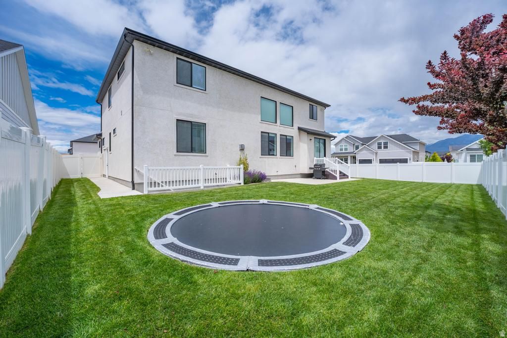 Photo of 213 S COTTONWOOD RD, Vineyard, UT 84059 (MLS # 2159154)