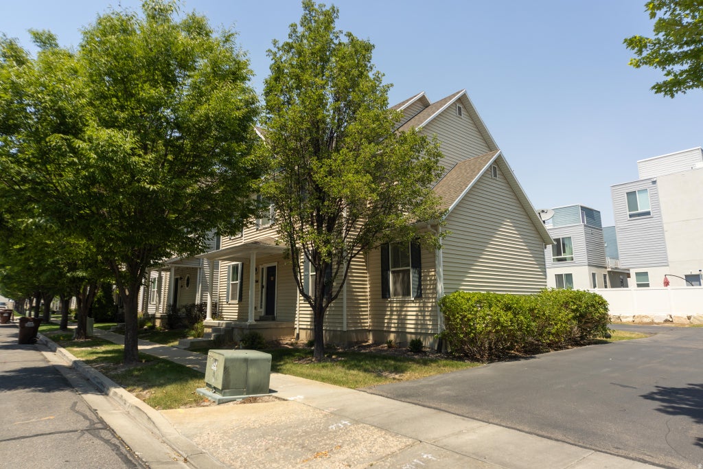 Photo of 1564 W KINLOCH WAY S, West Valley City, UT 84119 (MLS # 2168364)