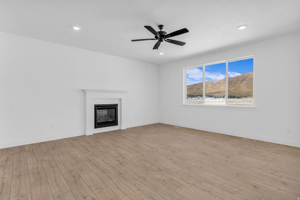 Photo of 2826 N CHOKECHERRY DRIVE LOT DR #7044, Eagle Mountain, UT 84005 (MLS # 2170344)