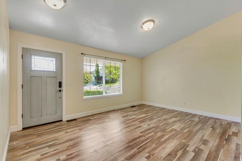 Tiny photo for 966 E LAMBERT AVE, Santaquin, UT 84655 (MLS # 2158763)