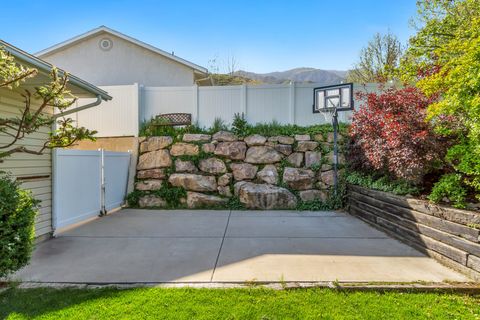 Tiny photo for 966 E LAMBERT AVE, Santaquin, UT 84655 (MLS # 2158763)