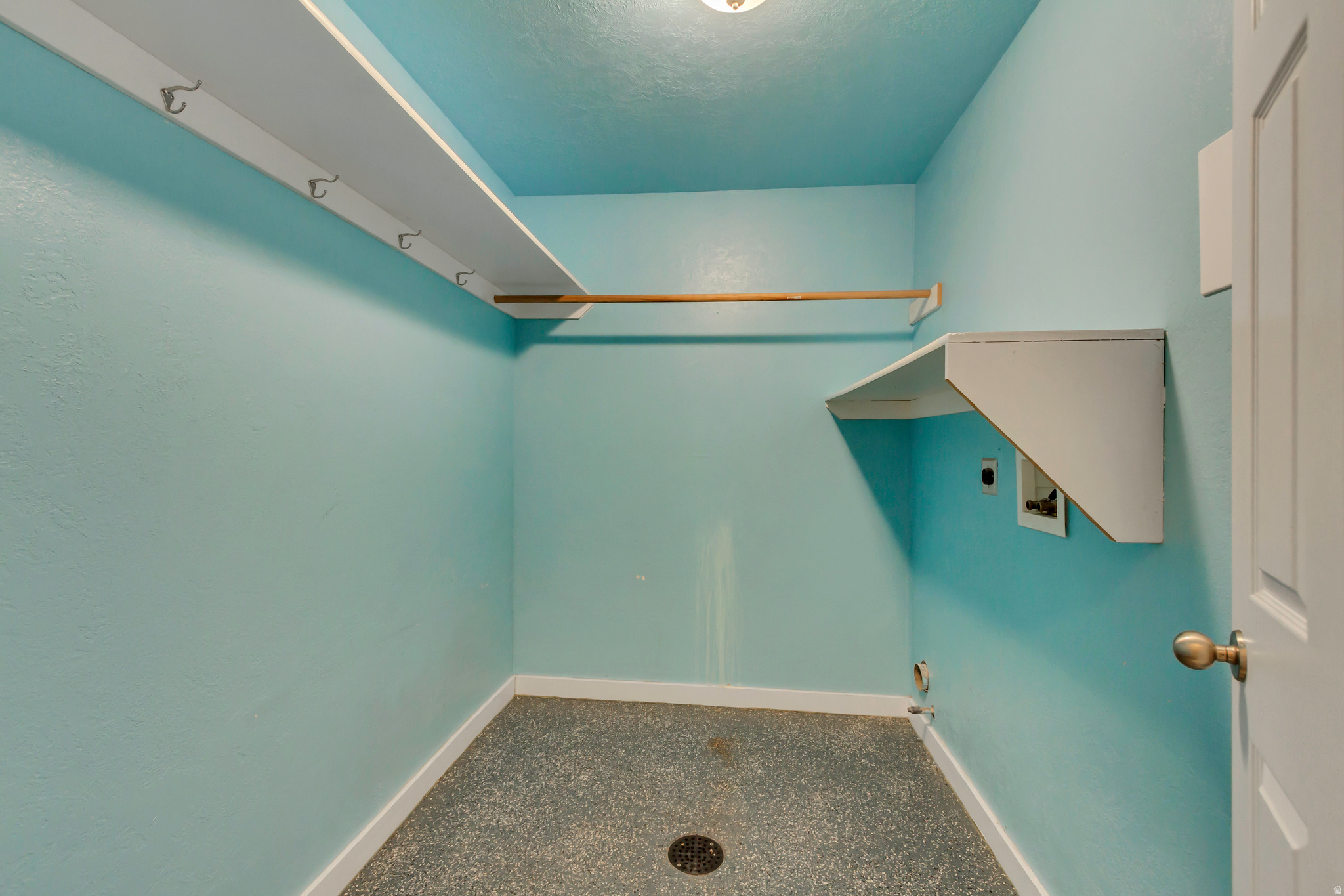 EASTSIDE ESTATES - Residential
